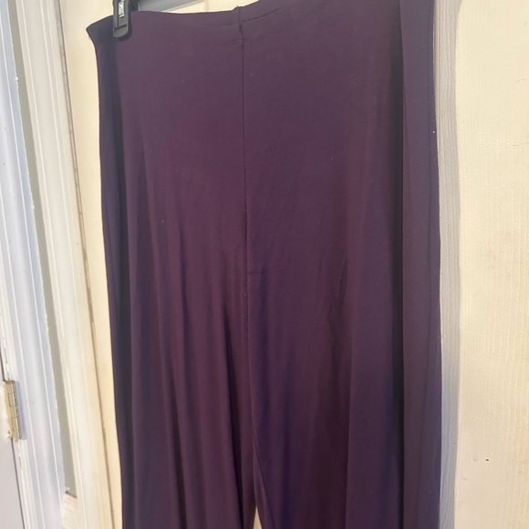 White Stag Wide-Leg Pants in Deep Purple - Picture 3 of 4